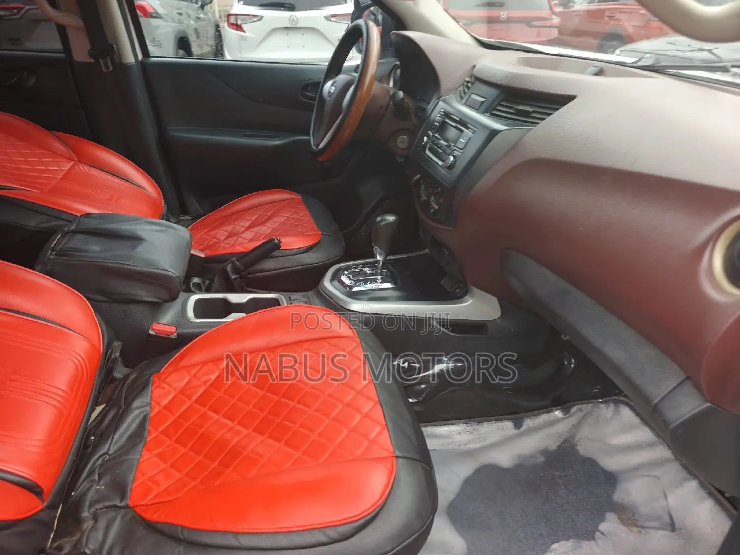 Nissan Navara 2017 White