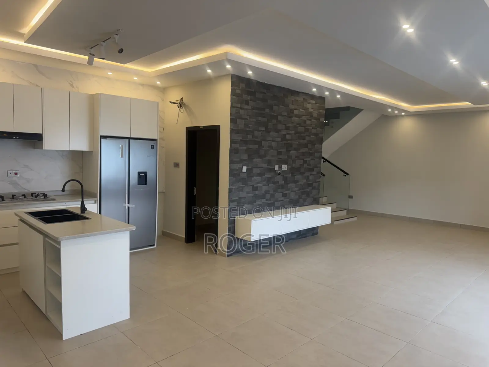 4bdrm House in Trassaco, East Legon for sale