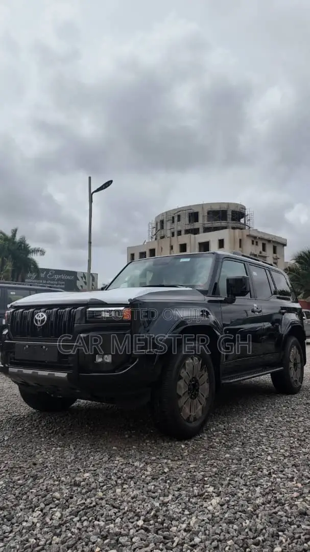 New Toyota Land Cruiser Prado 2025 Black