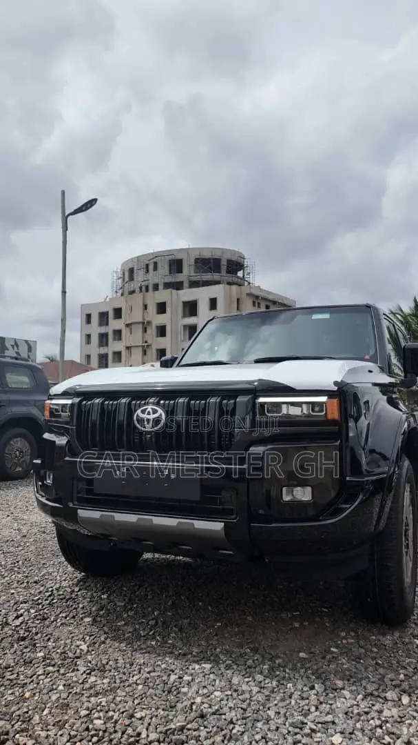 New Toyota Land Cruiser Prado 2025 Black