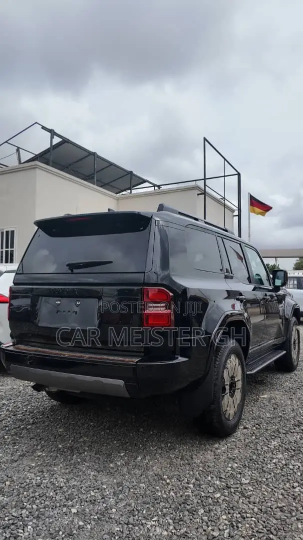 New Toyota Land Cruiser Prado 2025 Black