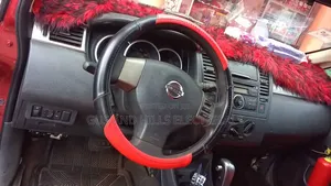 Nissan Versa 1.8 S 2009