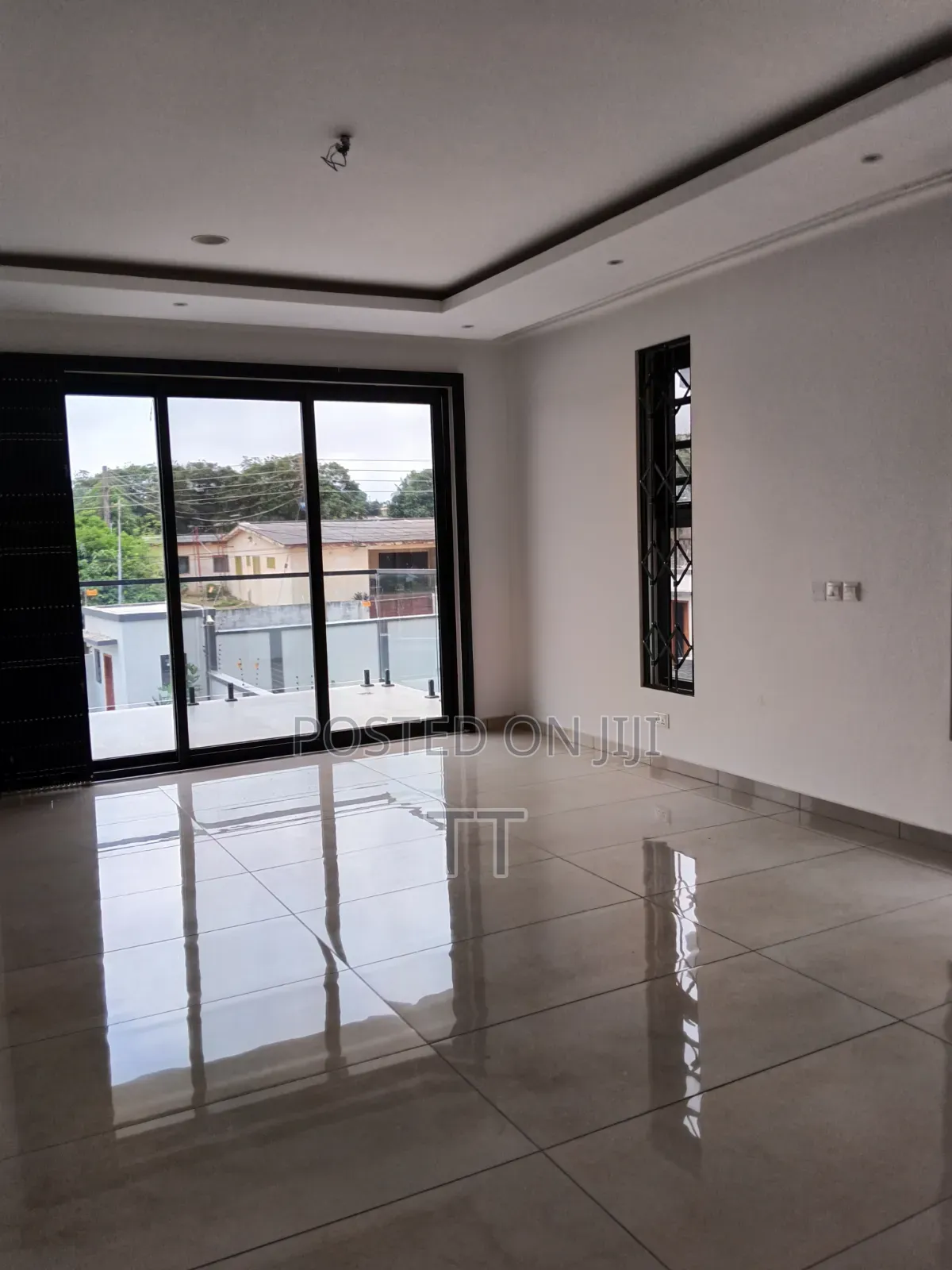 4bdrm House in East Airport for rent