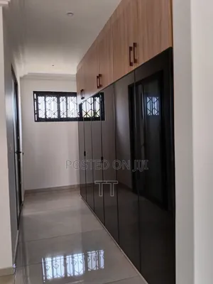 4bdrm House in East Airport for rent