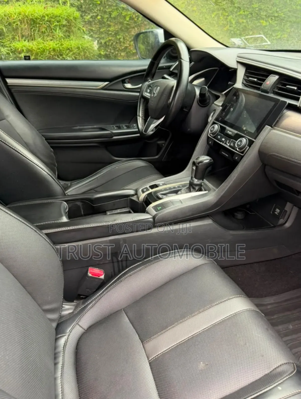 Honda Civic EX-L Coupe 2018 White