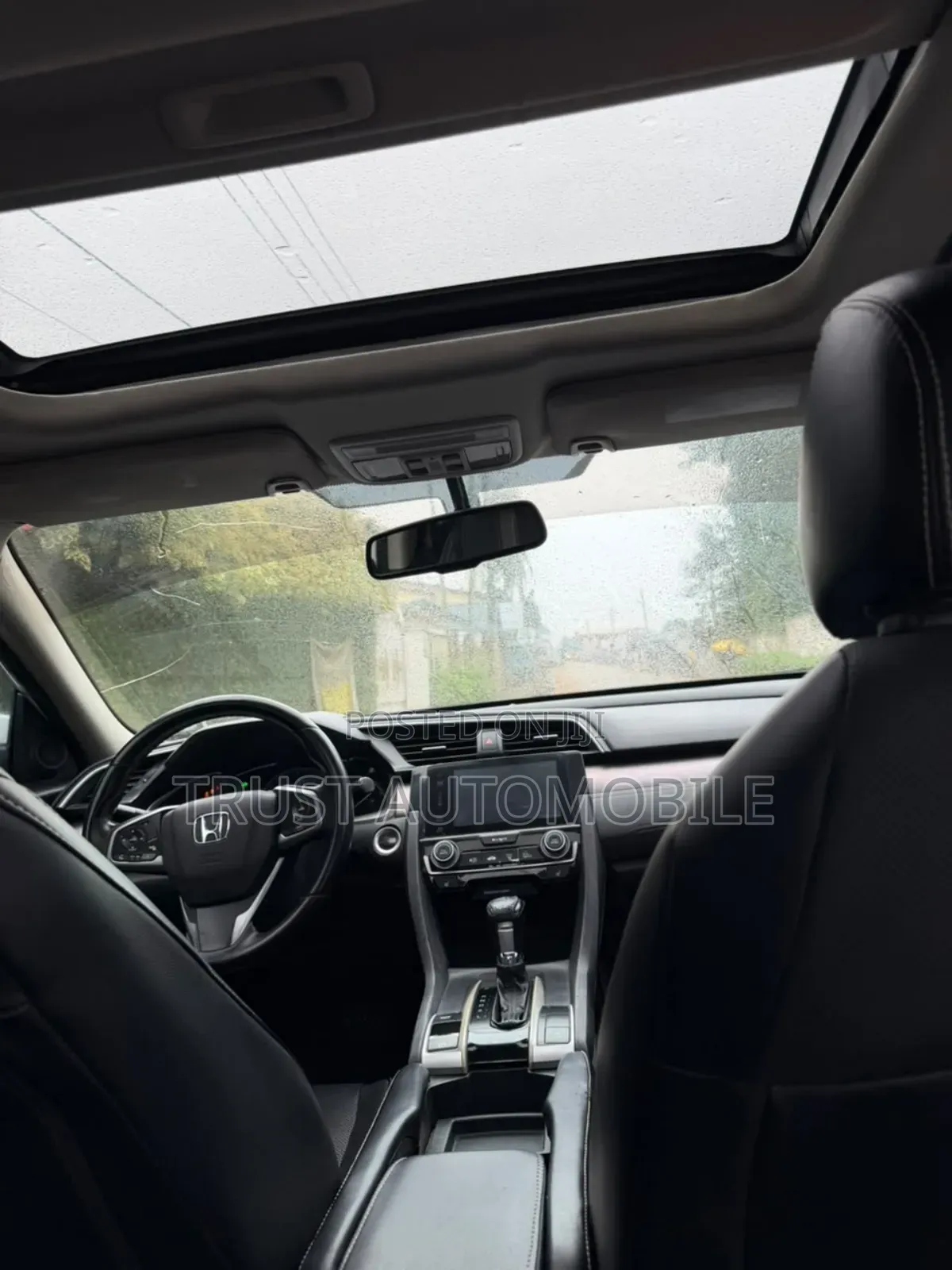 Honda Civic EX-L Coupe 2018 White