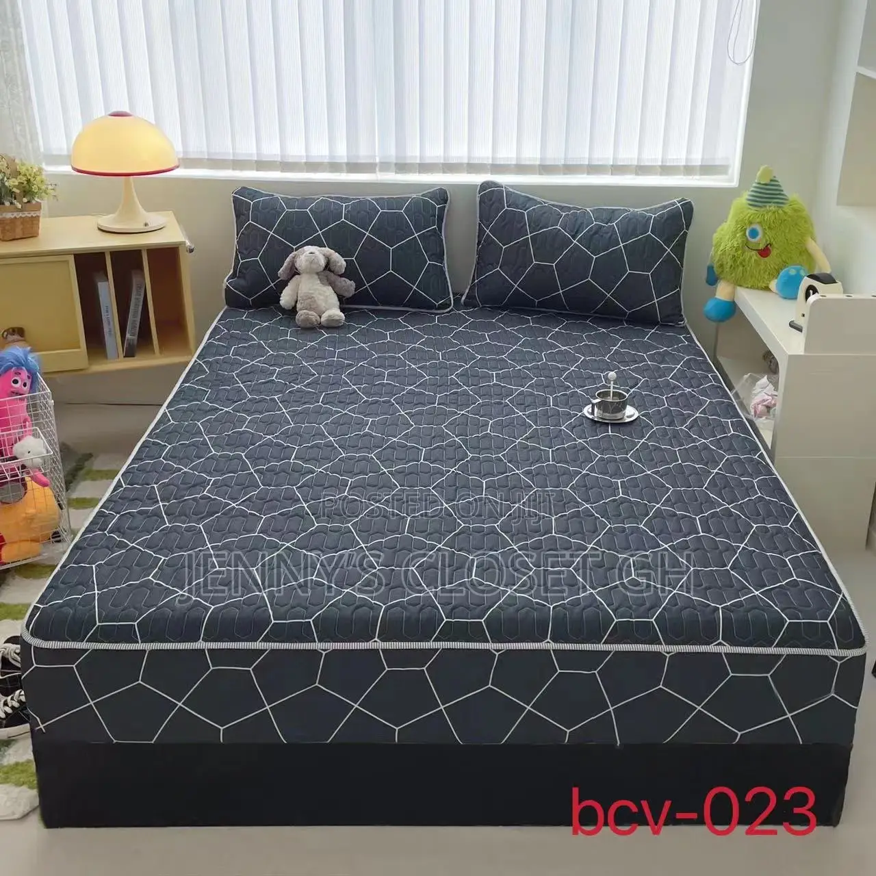 Waterproof Double Bedcover
