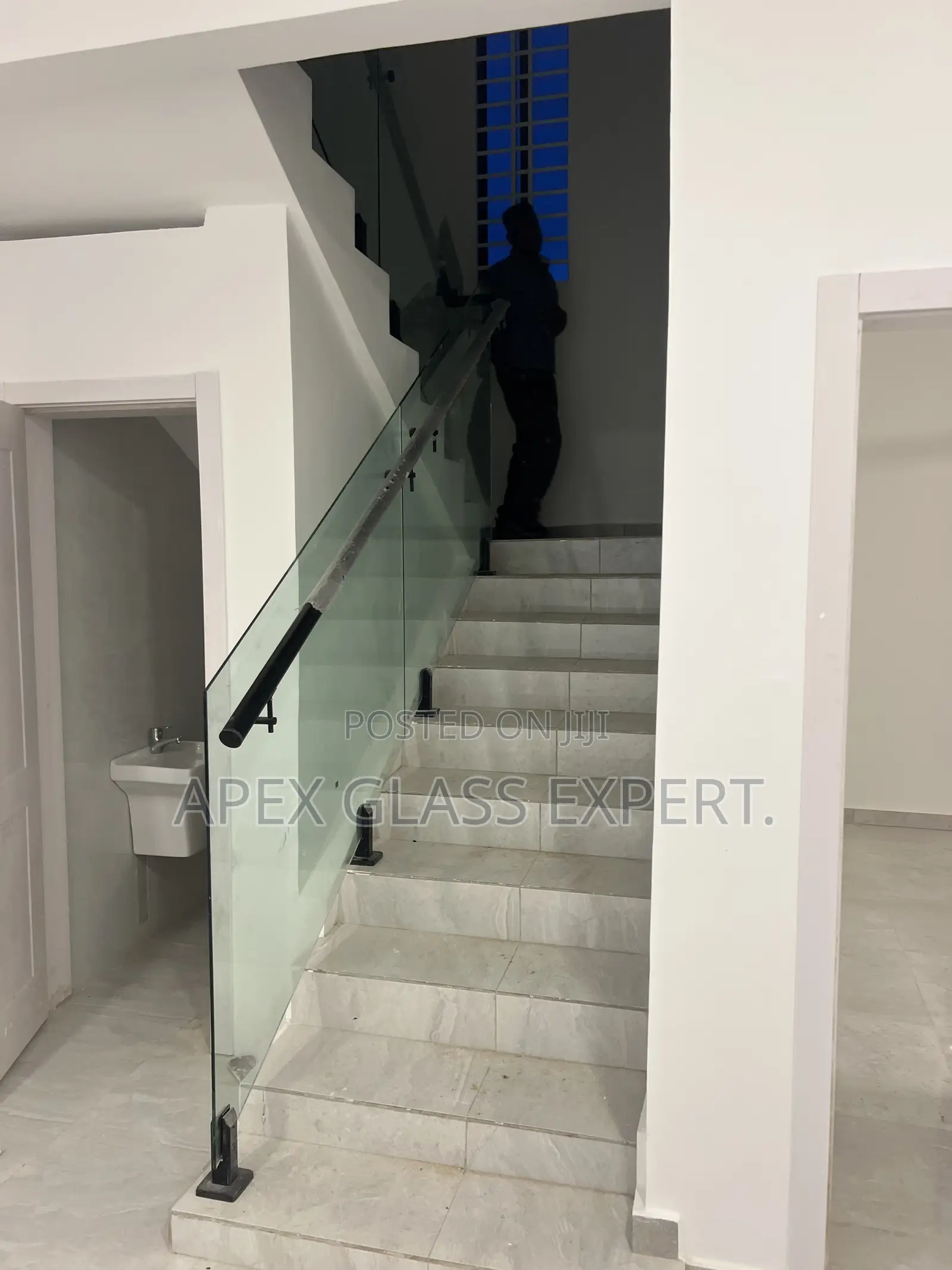 Frameless Staircase Balustrade.