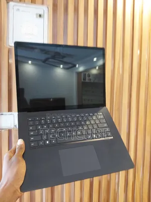 Laptop Microsoft Surface Laptop 4 8GB Intel Core Ultra 7 SSD 256GB