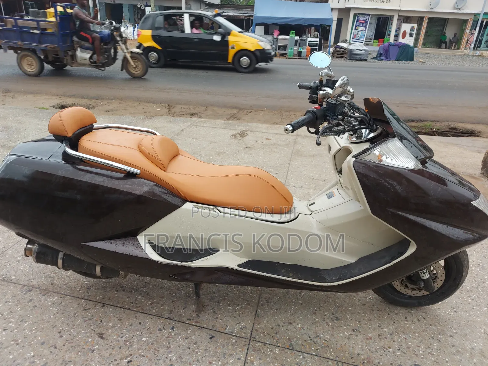 Yamaha 2015 Brown