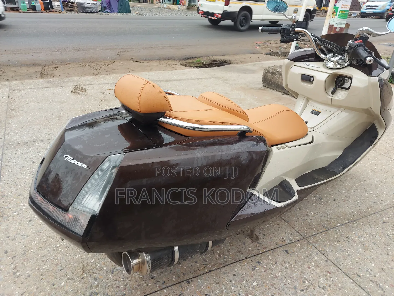 Yamaha 2015 Brown