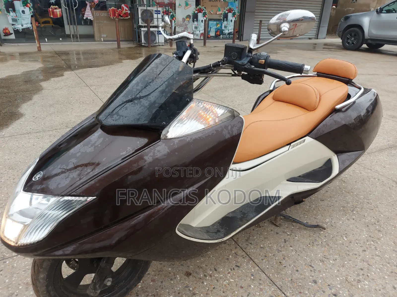 Yamaha 2015 Brown