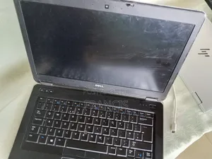Laptop Dell Latitude E6440 8GB Intel Core i5 HDD+SSD 500GB
