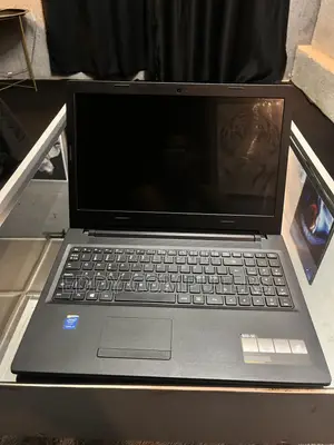 Laptop Lenovo 4GB Intel Core i5 HDD 500GB