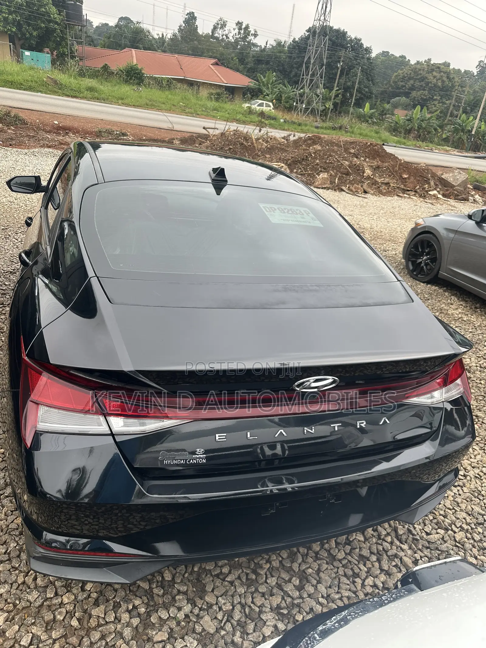Hyundai Elantra SE 2022 Black