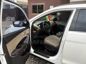 Hyundai Santa Fe 2014 White