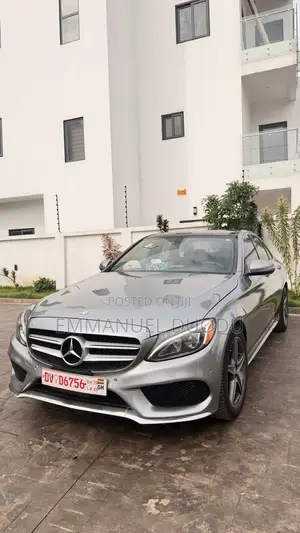 Mercedes-Benz C300 Luxury 4matic Sedan AWD (2.0L 4cyl 7A) 2017 Gray