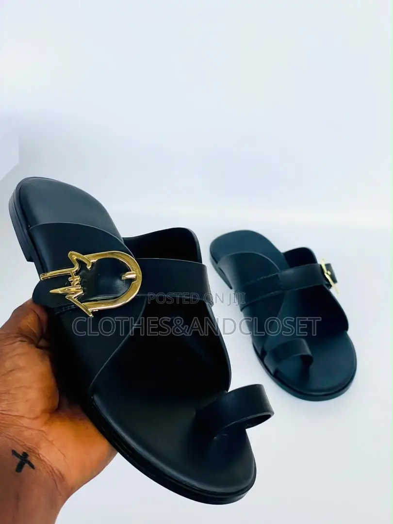 Zara Men's Leather Slippers Feature a Gold-Tone Horsebit Detail