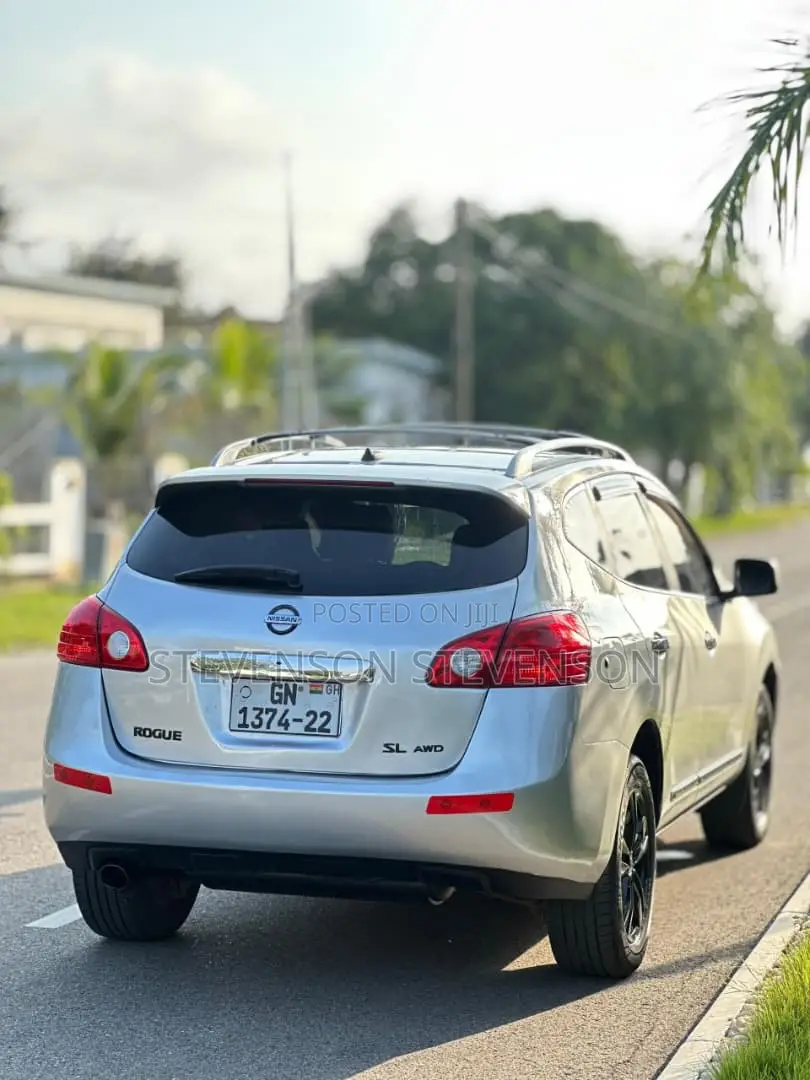 Nissan Rogue 2015 Silver