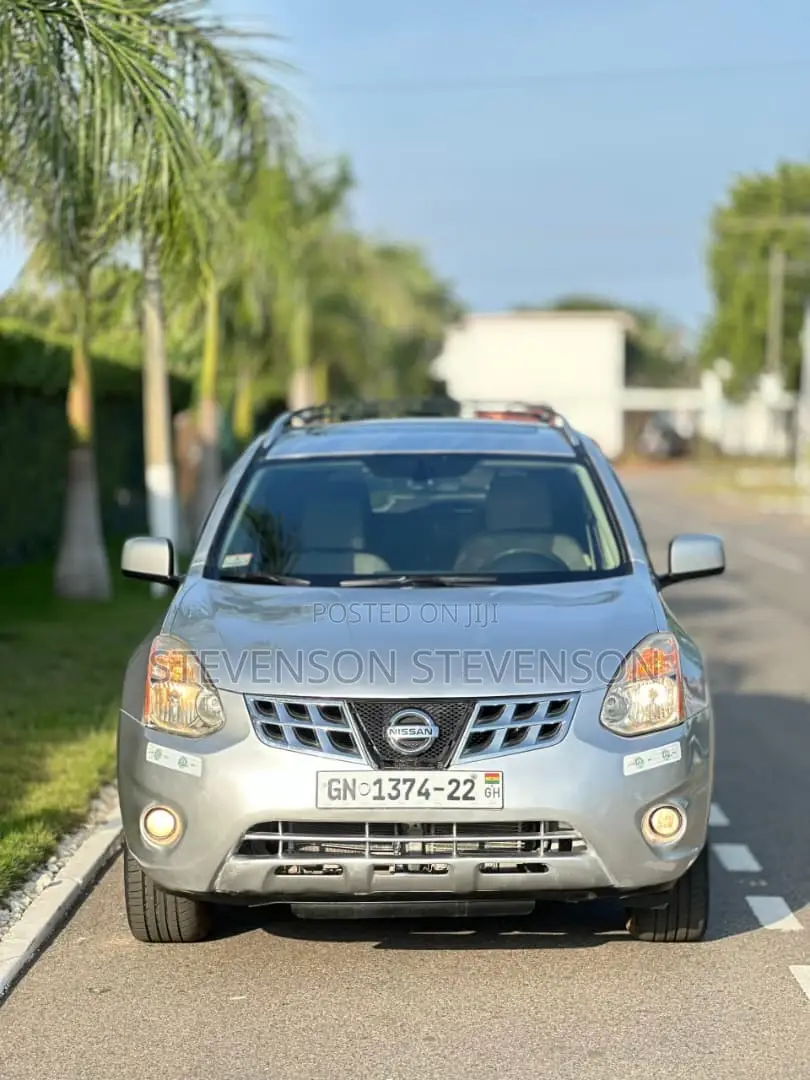 Nissan Rogue 2015 Silver