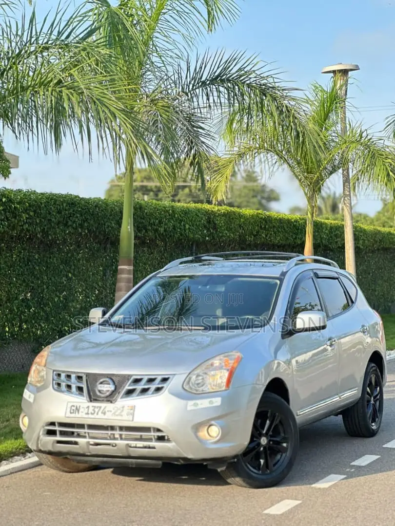 Nissan Rogue 2015 Silver