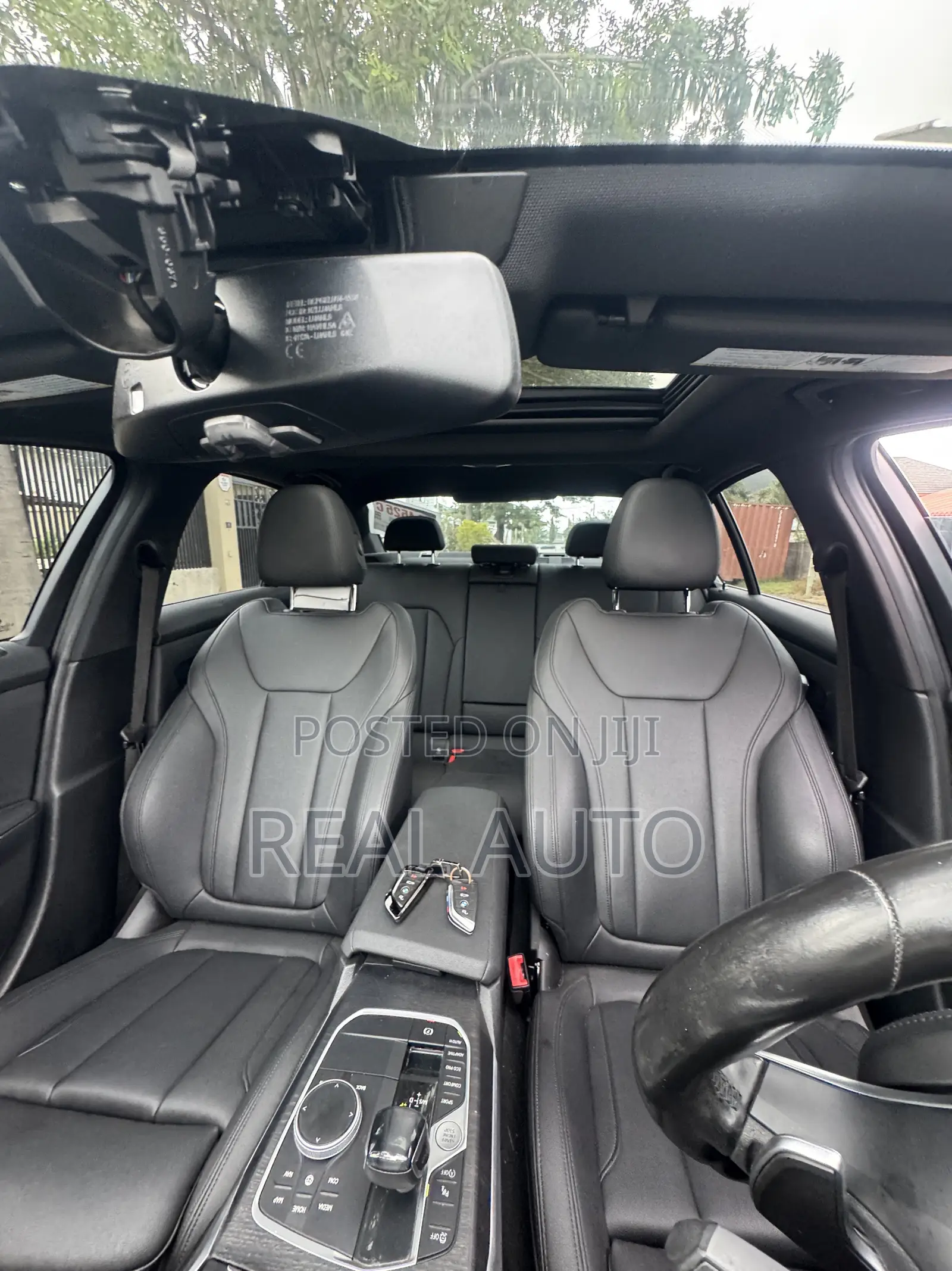 BMW 330i 2021 Blue