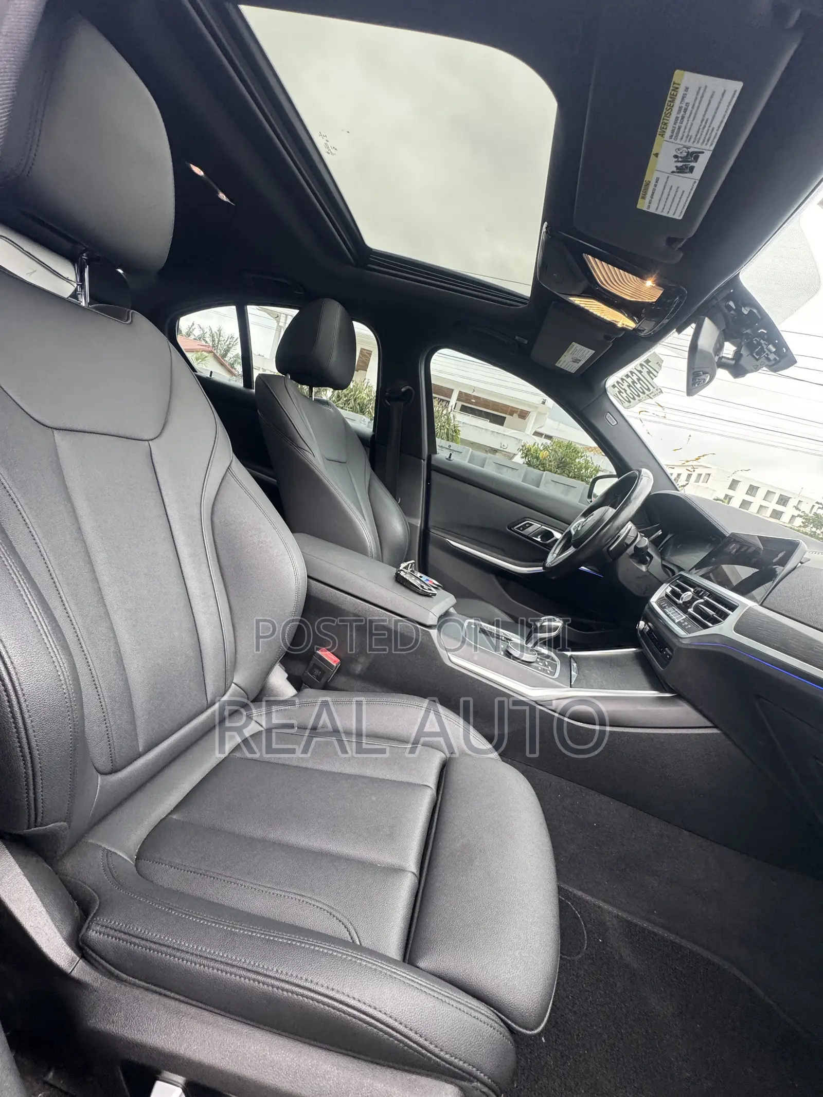 BMW 330i 2021 Blue