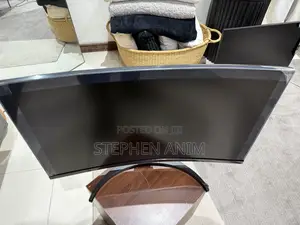 Accer 27” Curved Monitor