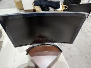 Accer 27” Curved Monitor