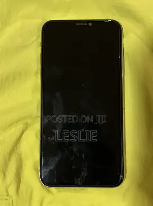 Apple iPhone X 256 GB White
