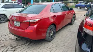 Toyota Corolla S 4dr Sedan (1.8L 4cyl CVT) 2015 Red