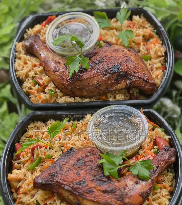 Fried Rice With Quarter Chicken for Guests(hundred Guests)
