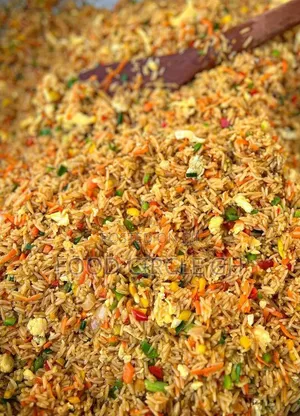 Fried Rice With Quarter Chicken for Guests(hundred Guests)