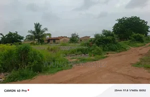 One Plot, Land Amasaman Danchira