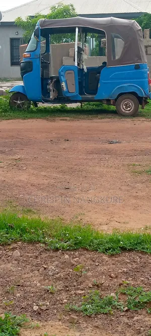 Bajaj RE 2025 Blue
