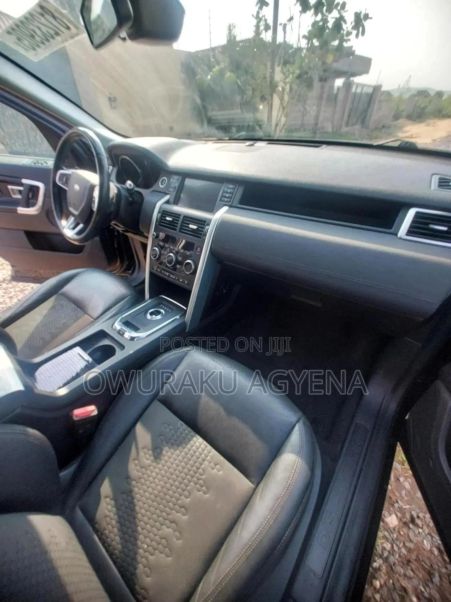 Land Rover Discovery Sport 2019 Black