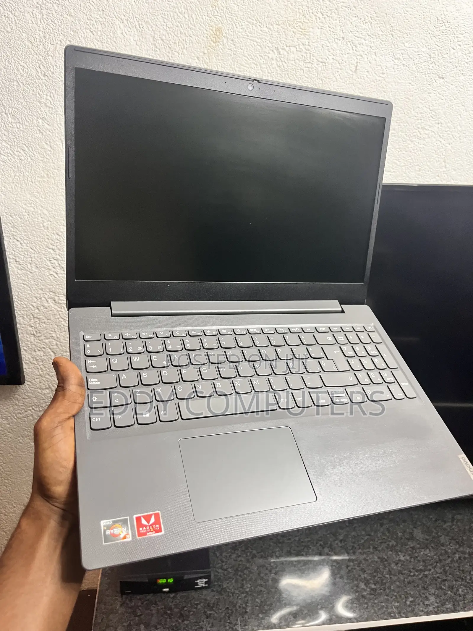 Laptop Lenovo 12GB AMD Ryzen 3 SSD 256GB