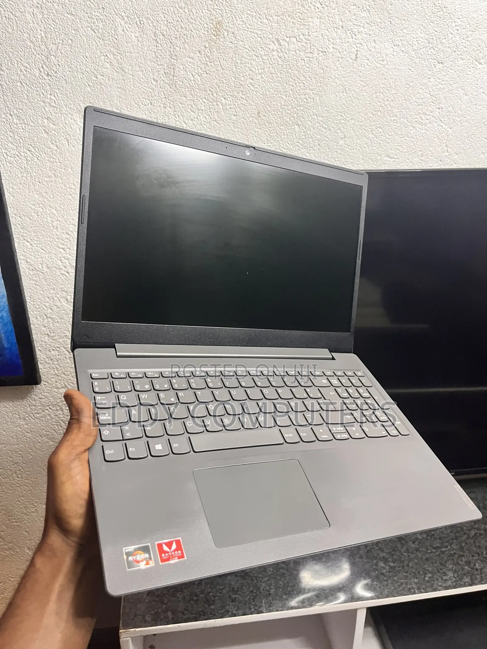 Laptop Lenovo 12GB AMD Ryzen 3 SSD 256GB