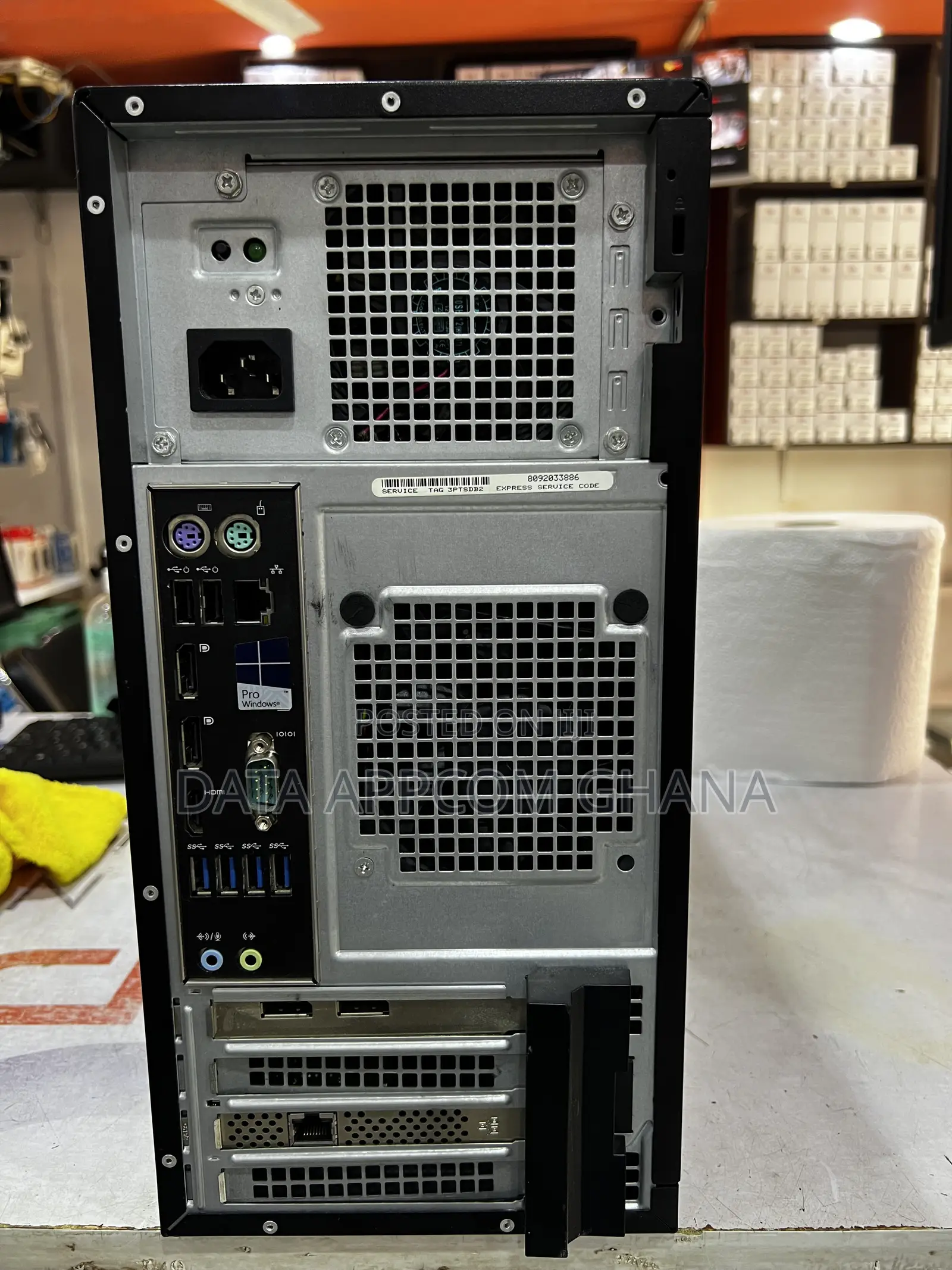 Desktop Computer Dell Precision 3000 16GB Intel Xeon HDD+SSD 1T
