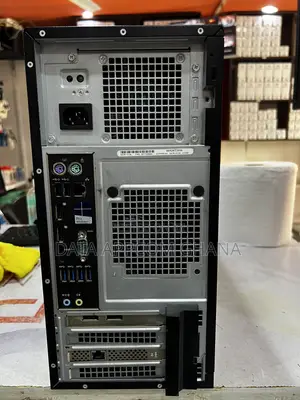 Desktop Computer Dell Precision 3000 16GB Intel Xeon HDD+SSD 1T