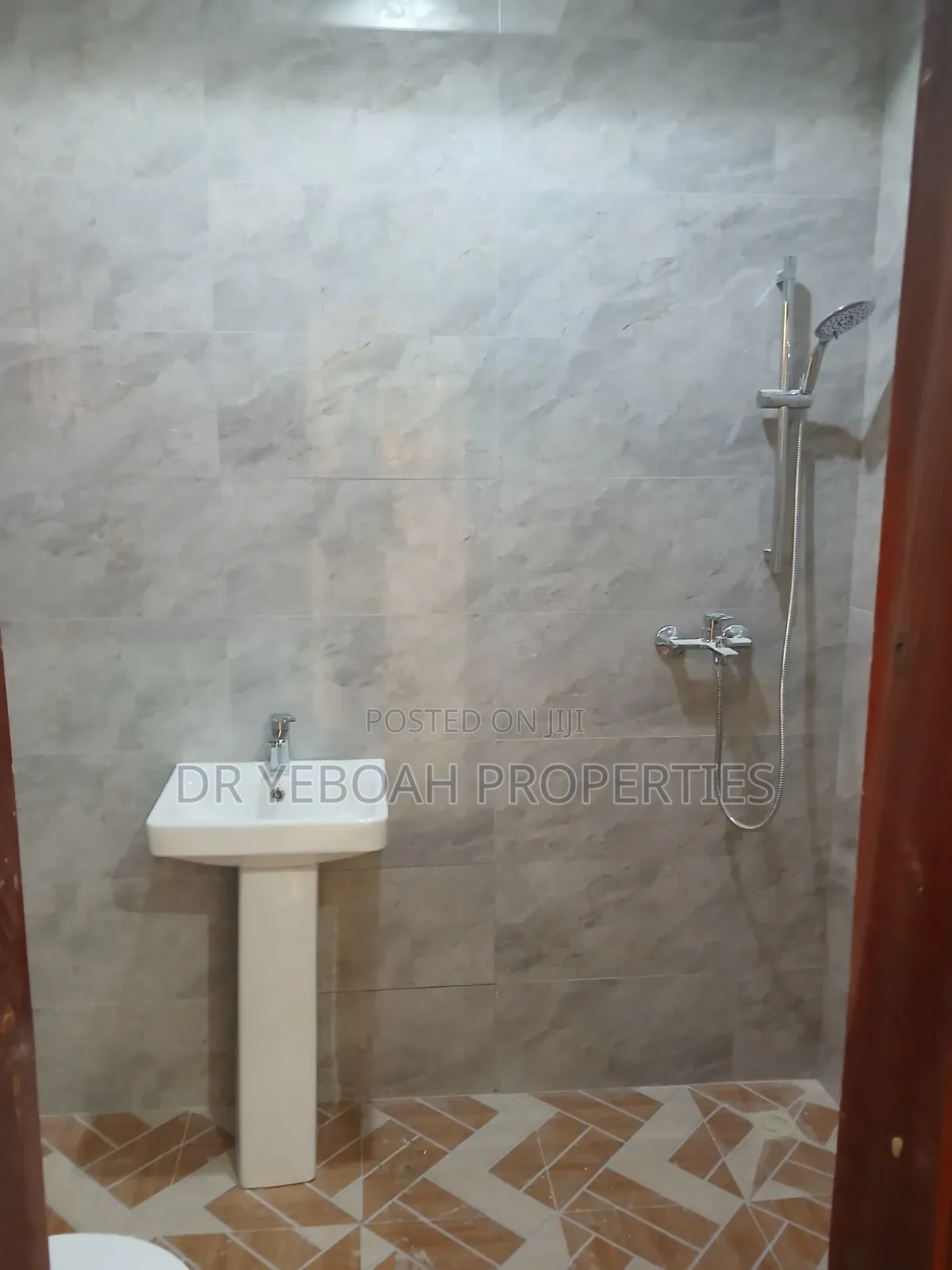 2bdrm Apartment in Spintex Palace Mall, Baatsona Total for rent