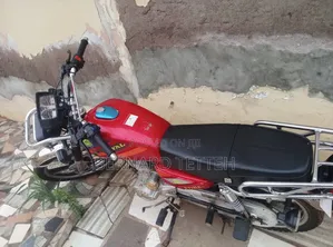 Royal RY125 2026 Red