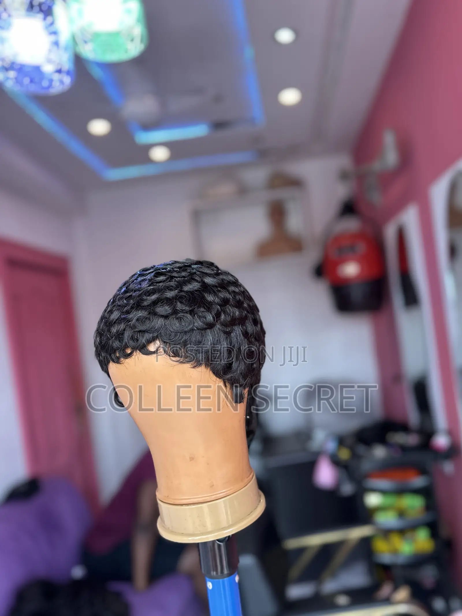 Pixie Cut, Chioma