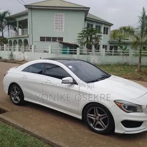 Mercedes-Benz C250 2014 White