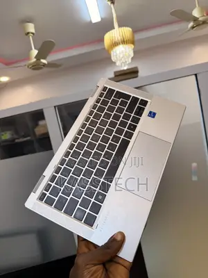 Laptop HP EliteBook x360 1030 G8 16GB Intel Core i7 SSD 1T
