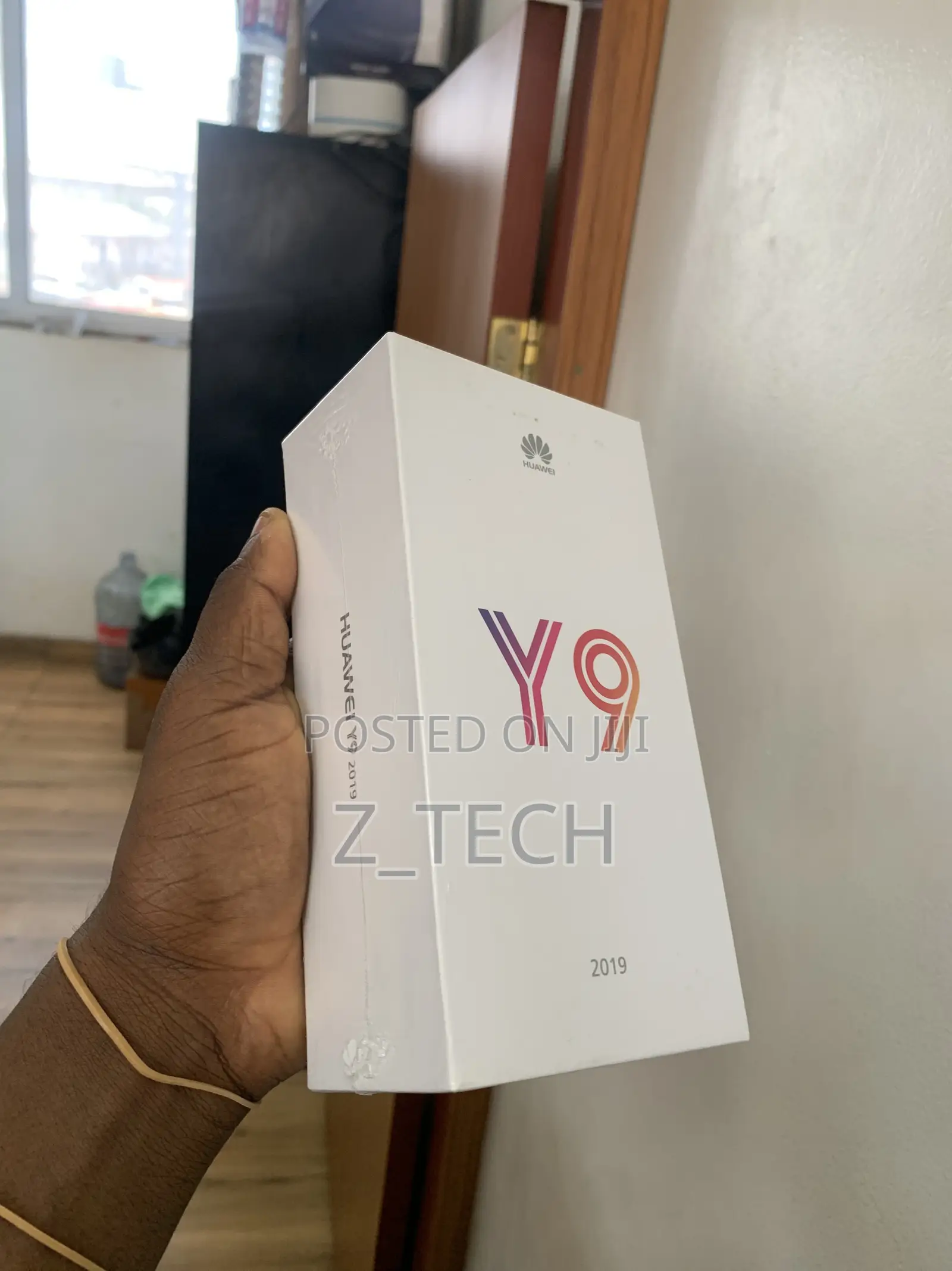 New Huawei Y9 2019 128 GB Black
