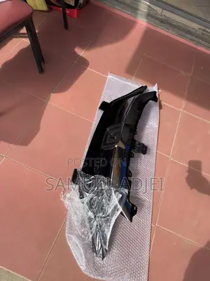 Honda Fit 18 Top Grille/Shells