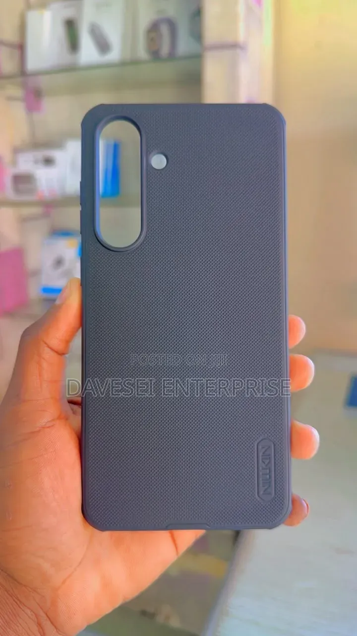 Samsung S25 FE Frosted Shield Case