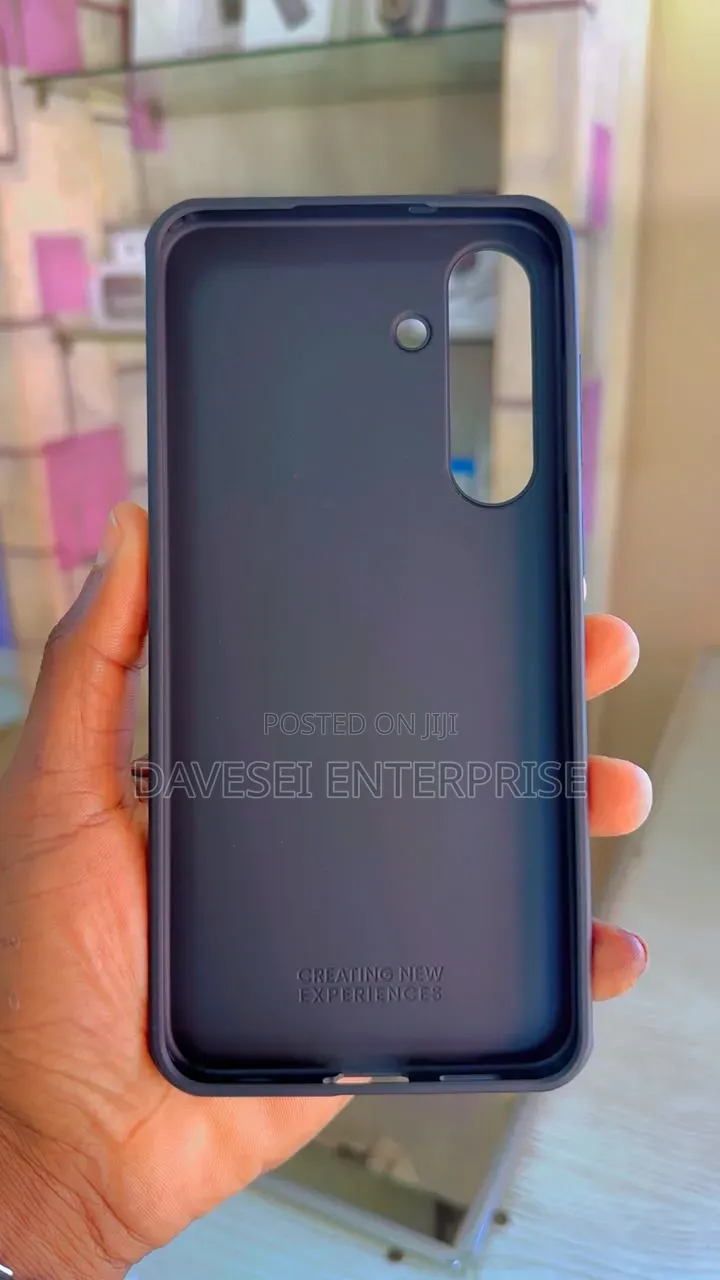 Samsung S25 FE Frosted Shield Case