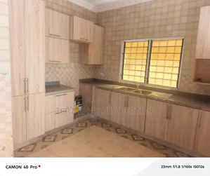 2bdrm House in Lashibi for rent
